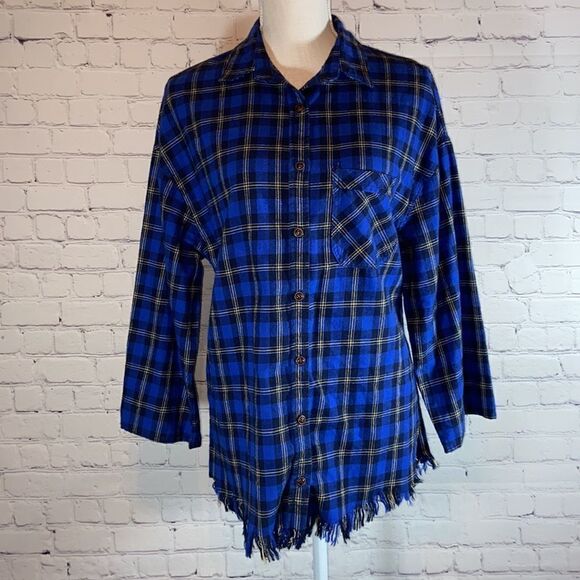 Umgee Blue Plaid Raw Fringe Hem Button Down - Picture 1 of 8